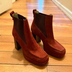 Labucq Red Heeled Boots